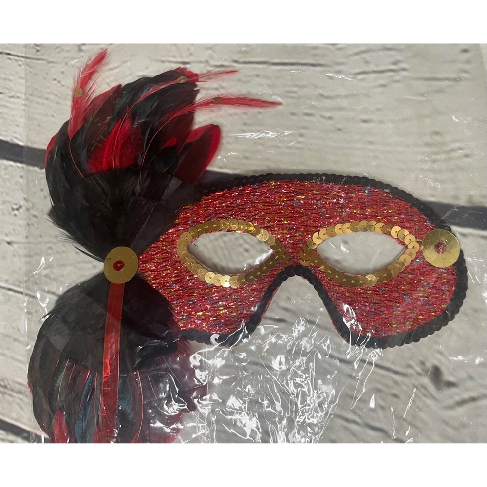 Red Sequin Masquerade Mask - Picture 3 of 15